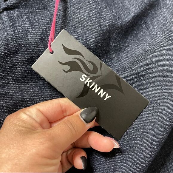 NWT Torrid “Sophia” w/navy rinse Sz 16R - Picture 7 of 11